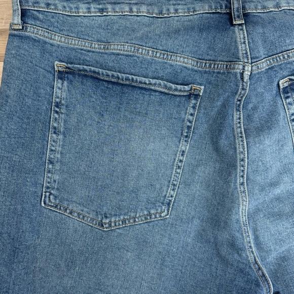 OLD NAVY High Waisted O.G. Straight Ankle Jeans Cut Off Hem Plus 26W Suki NWT - Picture 7 of 9